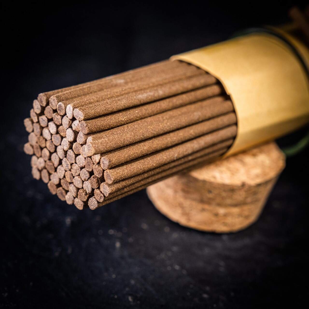 Agarwood Incense Sticks — Retail-ready sticks — supplied in case eu-wholesale-distribution