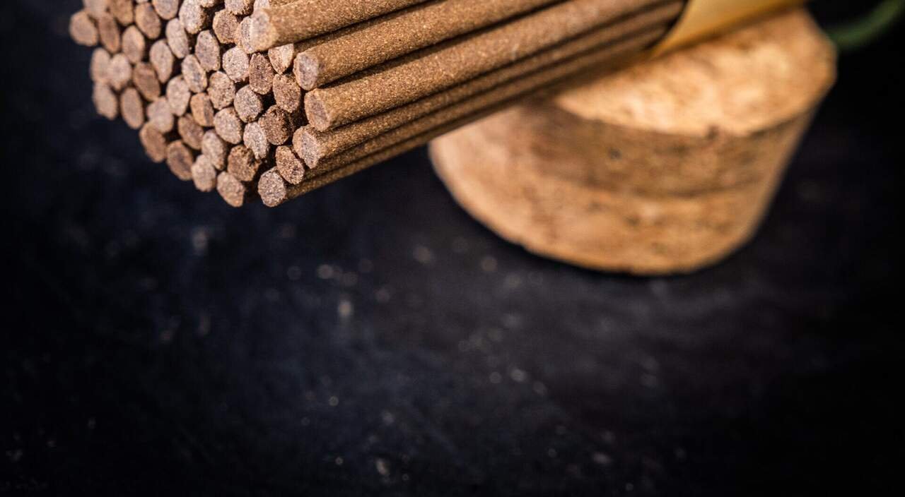 Agarwood Incense Sticks — Agarwood Incense wholesale China, image 5
