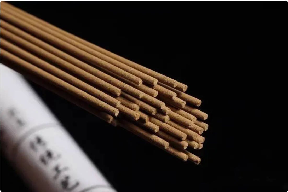 Arabic Incense Sticks — Arabian Bakhoor Oud Format — Arabic incense sticks formulated for GCC retail — bold bakhoor oud profile in long-format Arabian style. Higher oud concentration than standard agarwood incense sticks. | agarwood wholesale Guangdong China