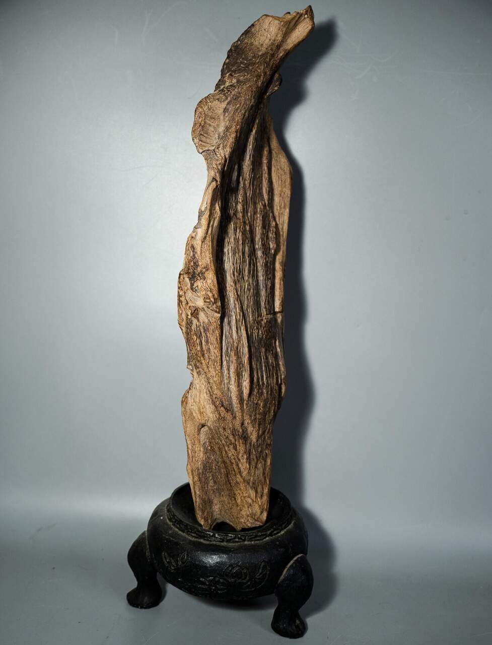 Kynam Wood Carving — Kynam wood carved art pieces — traceable plantation kynam, CITES documented, limited allocation. | agarwood wholesale Guangdong China
