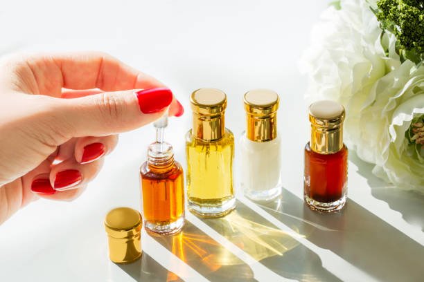Luxury Fragrance House — Riyadh — OEM / Private Label of agarwood, oud and bakhoor in Middle East — wholesale partner AgarwoodTown plantation supplier
